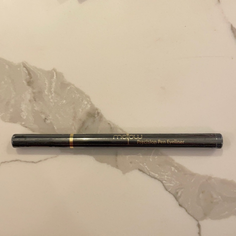 🌸5/$25🌸 Mellow precision pen eyeliner